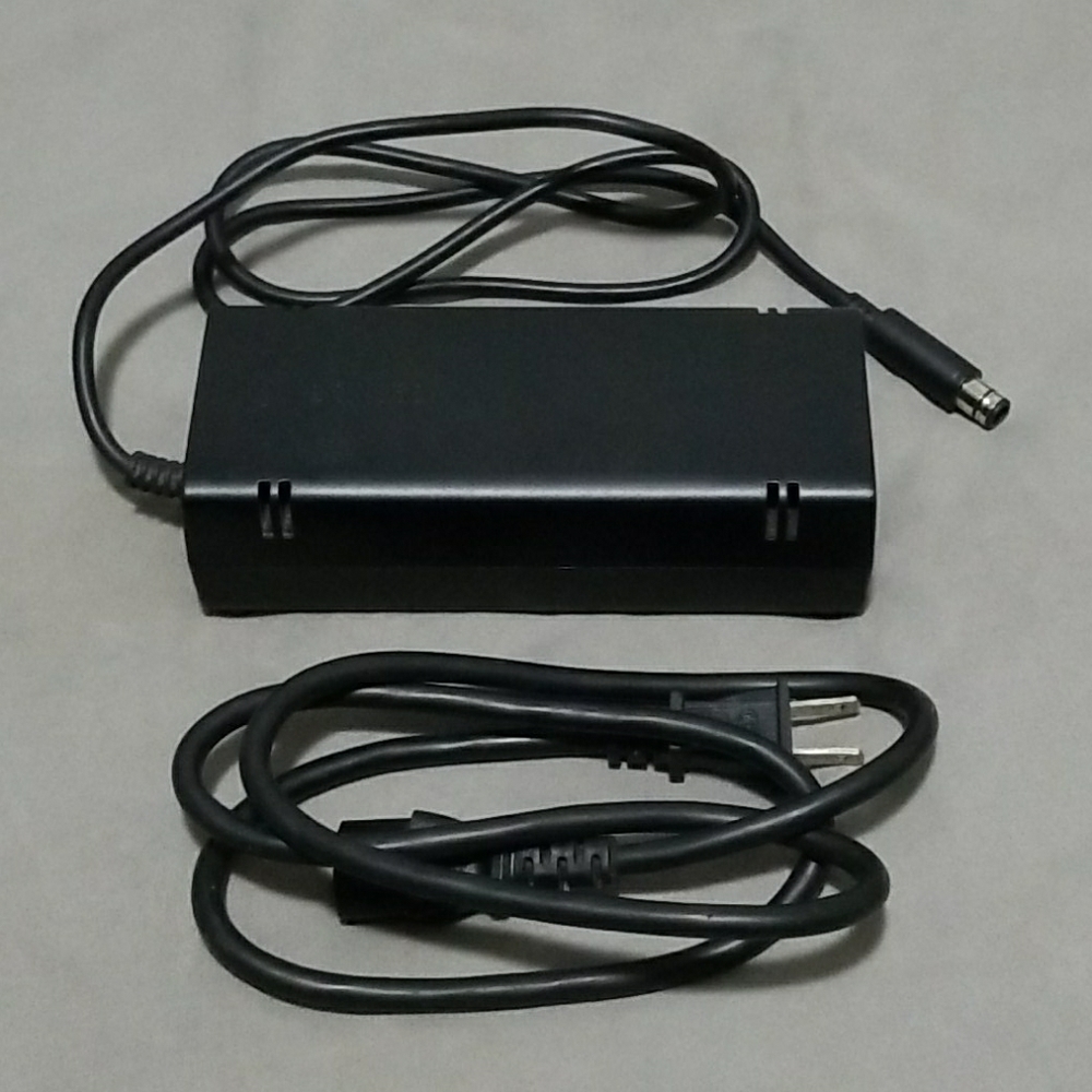 Microsoft Xbox 360 Elite power cable